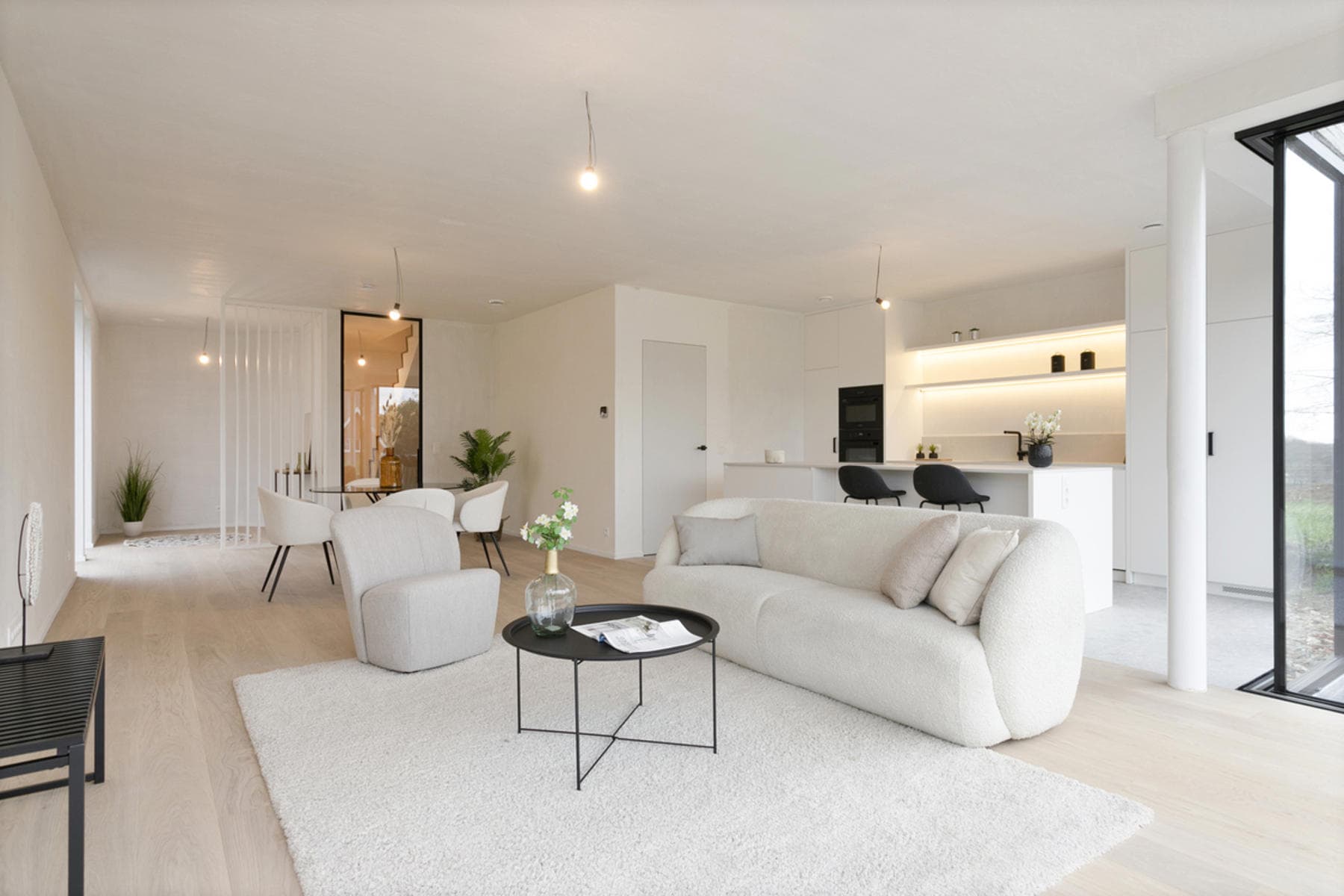 Kaberg in Overijse — vastgoedstyling door Intrastijl
